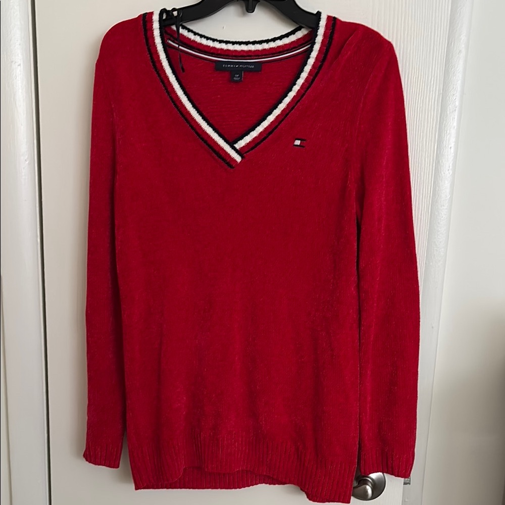 Tommy Hilfiger Women's Red V-Neck Sweater